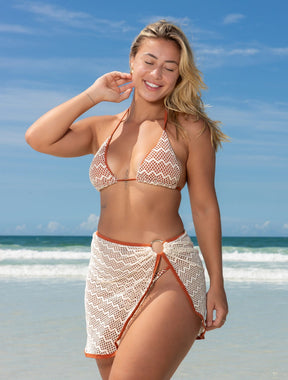 Trijunto Cortininha Com Bojo Calcinha Fina e Saia Curta Com Fenda Santiago | Terra