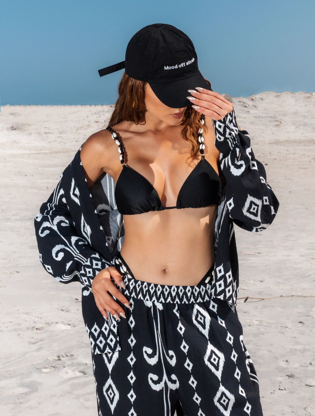 Conjunto Camisa Manga Longa e Calça Pantalona Fluida Estampada Pantera | Preto