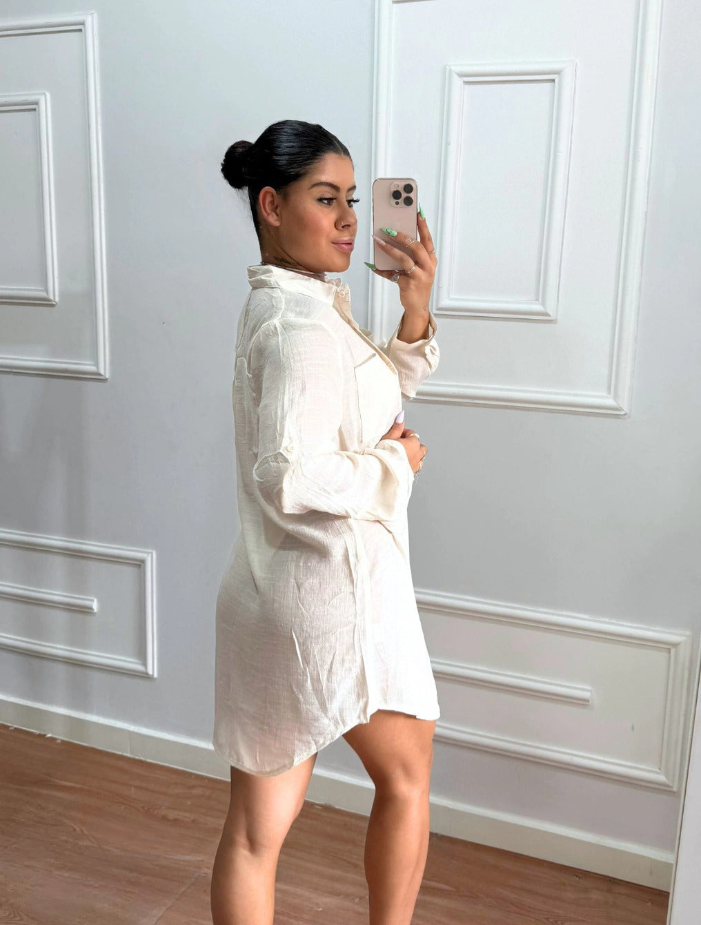 Camisa Feminina Manga longa com botões frontal Secrets | Bege